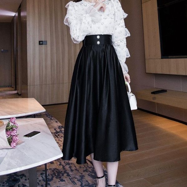 skirts rimocy big swing high waitsed black women fashion pleated satin midi skirt woman pearls button long party ladies 230217
skirts rimocy big swing high waitsed black women fashion pleated satin midi skirt woman pearls button long party ladies 230217