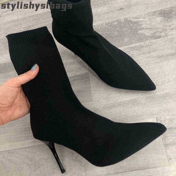 boots luxury women beige black sock boots stiletto thin high heels elastic knitting boots winter stretch fabric boots plus size 021723h
boots luxury women beige black sock boots stiletto thin high heels elastic knitting boots winter stretch fabric boots plus size 021723h