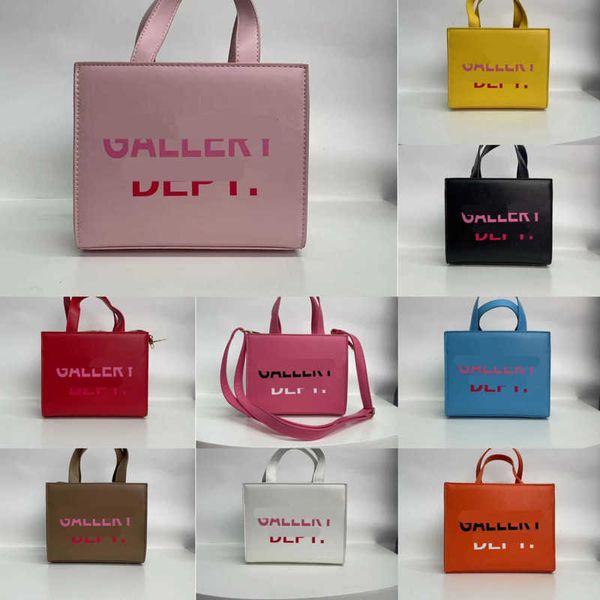 wholesale tote bag womens shoulder bags new fall pu fashion letter small square handbags fashion crossbody messager bag
wholesale tote bag womens shoulder bags new fall pu fashion letter small square handbags fashion crossbody messager bag
