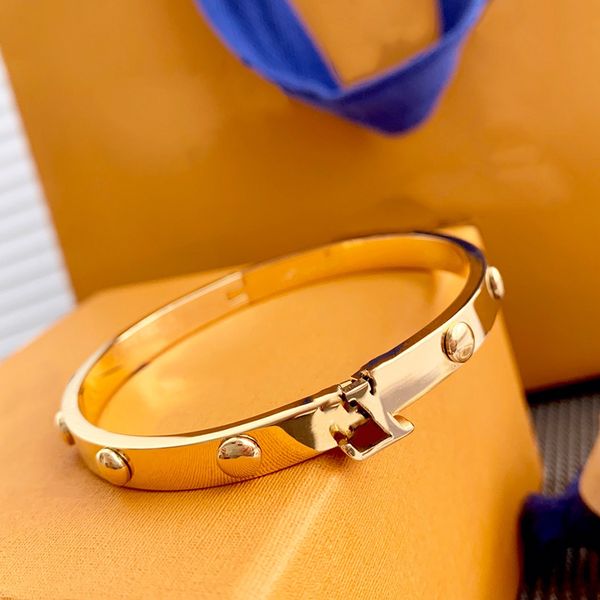 lw bangle for man designer bangle french luxury goods couple gold plated 18k t0p quality highest counter quality classic style exquisite gif, Black
lw bangle for man designer bangle french luxury goods couple gold plated 18k t0p quality highest counter quality classic style exquisite gif, Black