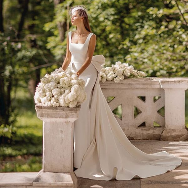 party dresses square collar sleeveless wedding dress with large bow mermaid floor length backless bridal elegant robe sweep train gowns 2302, White;black
party dresses square collar sleeveless wedding dress with large bow mermaid floor length backless bridal elegant robe sweep train gowns 2302, White;black