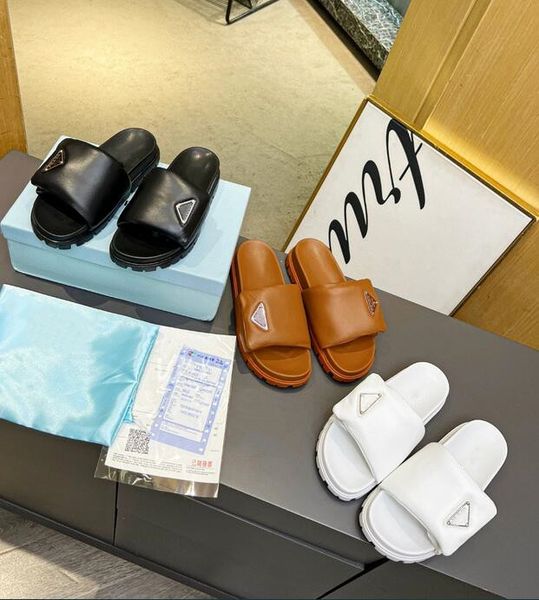 latest women's sandals slippers flat leather wide adhesive tape round head rest home light comfortable size 35-41 with box, Black
latest women's sandals slippers flat leather wide adhesive tape round head rest home light comfortable size 35-41 with box, Black