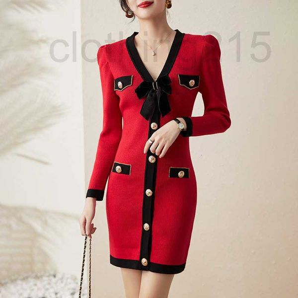 two piece dress designer 2226309-christmas style european goods temperament small incense embossed metal button famous lady knitted dress zq, White
two piece dress designer 2226309-christmas style european goods temperament small incense embossed metal button famous lady knitted dress zq, White
