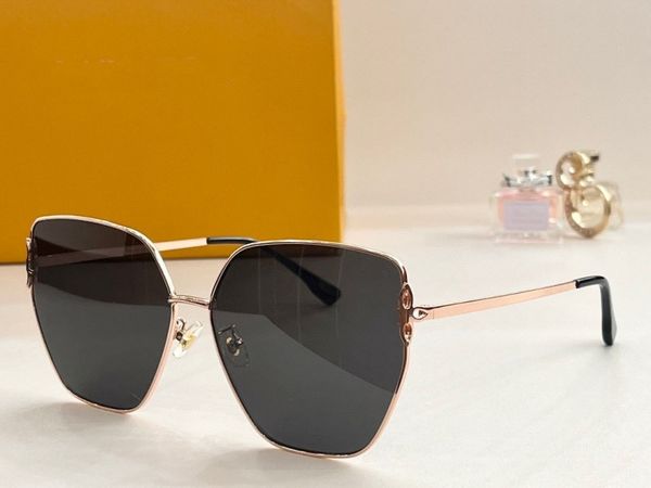 Fashion L cool Glasses Funky Sunglasses Designers For Women Men Summer 1215 Style Anti-Ultraviolet Retro Plate Full Frame Glasses Random Box
Fashion L cool Glasses Funky Sunglasses Designers For Women Men Summer 1215 Style Anti-Ultraviolet Retro Plate Full Frame Glasses Random Box