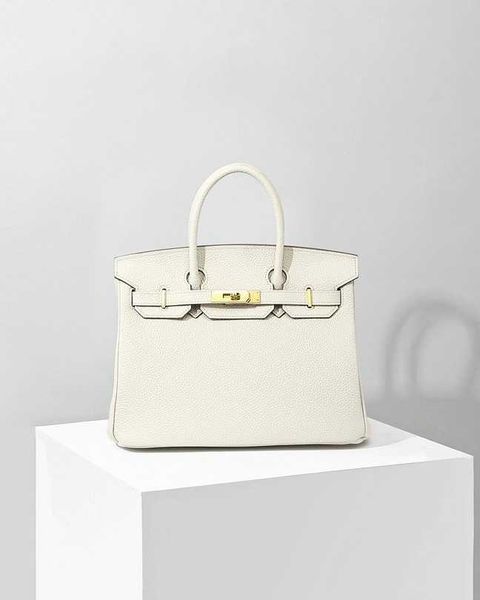 bag 2023 trend luxury designer women's fashion large capacity women's leather hand-held diagonal bag 50%off black white purses han
bag 2023 trend luxury designer women's fashion large capacity women's leather hand-held diagonal bag 50%off black white purses han