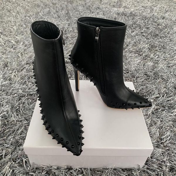 casual designer lady fashion women pumps black leather spikes point toe high heels shoes 10cm stiletto heeled wedding shoes314u
casual designer lady fashion women pumps black leather spikes point toe high heels shoes 10cm stiletto heeled wedding shoes314u