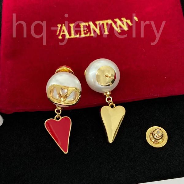 2023 luxury master design v-shaped earrings, tourism party, wedding first fashion jewelry2, Golden;silver
2023 luxury master design v-shaped earrings, tourism party, wedding first fashion jewelry2, Golden;silver
