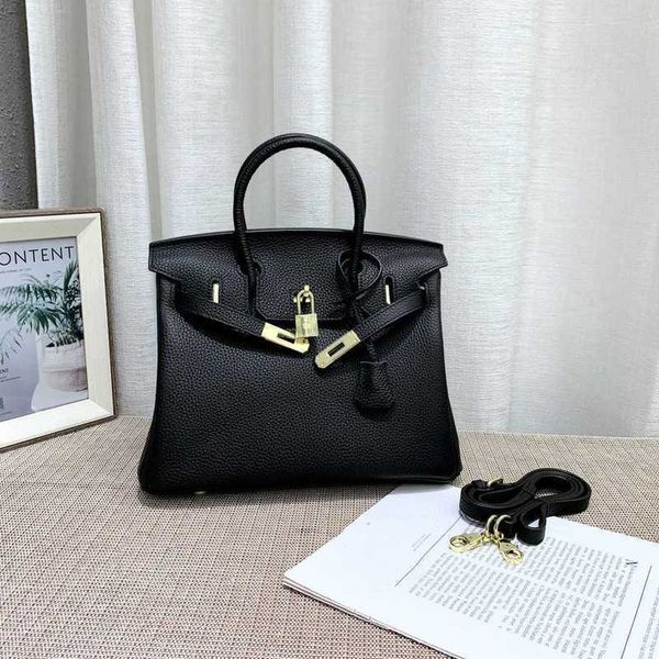55%off design fashion leather layer women's bag portable large capacity ingle bags shoulder messenger crossbody bags for women
55%off design fashion leather layer women's bag portable large capacity ingle bags shoulder messenger crossbody bags for women