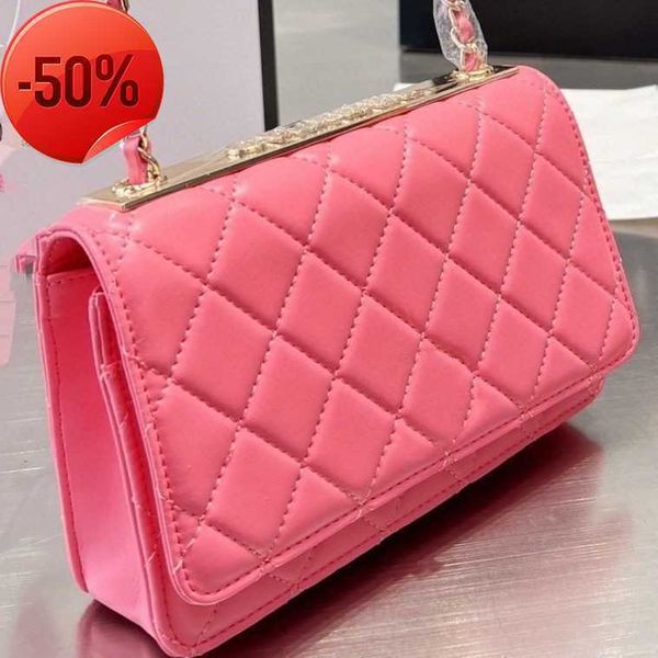 5a designer bag derma custom luxury tote bags brand channel handbag leather cowhide gold silver chain oblique shoulder highs quality14n6ka
5a designer bag derma custom luxury tote bags brand channel handbag leather cowhide gold silver chain oblique shoulder highs quality14n6ka