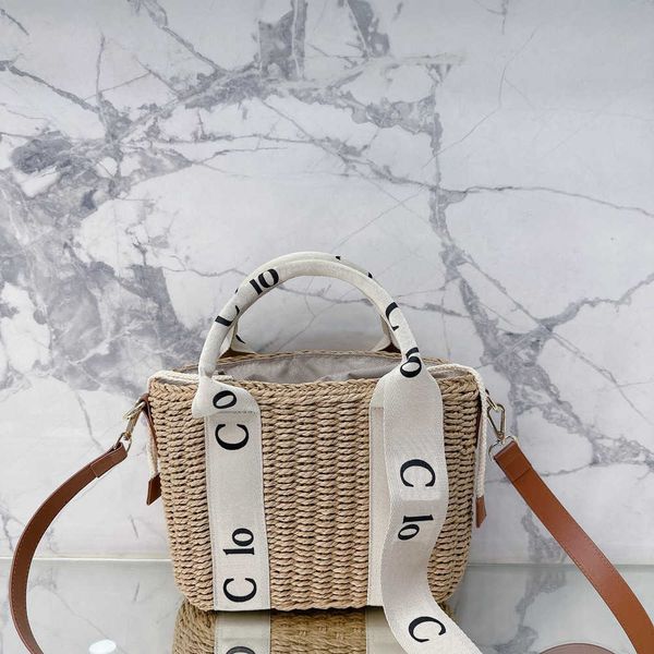 luxury totes beach bag designer tote bag weaving handbag casual large shoulder crossbody purse vintage travel straw bags
luxury totes beach bag designer tote bag weaving handbag casual large shoulder crossbody purse vintage travel straw bags