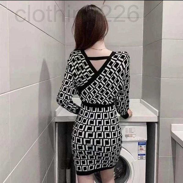 designer 22ff women casual dresses classic vintage knit dress fashion clothes full letter luxurious senior long sleeve m3h6
designer 22ff women casual dresses classic vintage knit dress fashion clothes full letter luxurious senior long sleeve m3h6