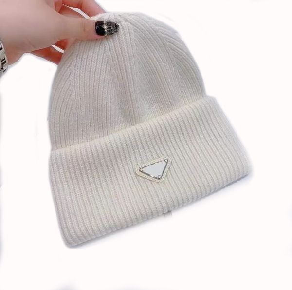 designers winter hat for womens cappello shopping walking casual wear keep warm knit luxury hat common multi colors birthday present popular, Blue;gray
designers winter hat for womens cappello shopping walking casual wear keep warm knit luxury hat common multi colors birthday present popular, Blue;gray
