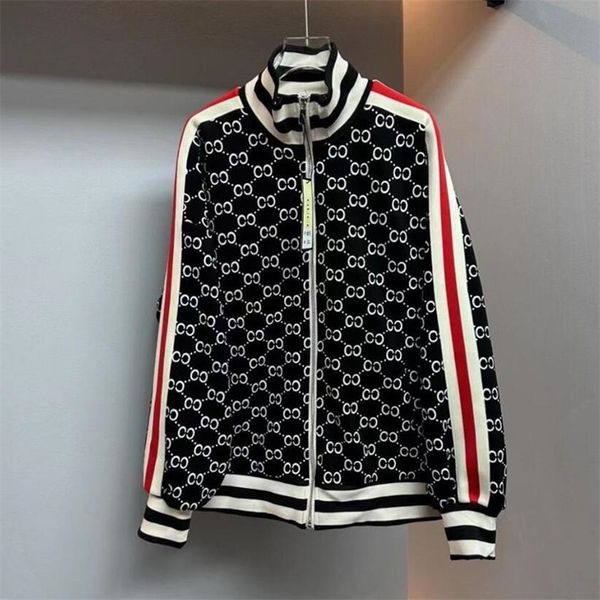 2023ss luxury brand fashion mens jacket men women waterproof coat spring autumn jackets outerwear clothing, Black;brown
2023ss luxury brand fashion mens jacket men women waterproof coat spring autumn jackets outerwear clothing, Black;brown