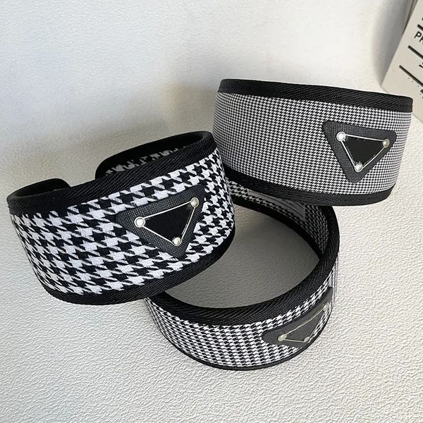 3colors 2022 new luxury p brand wide headbands for women black white beautiful girls headband makeup shopping sport hair hoops headwear, Silver
3colors 2022 new luxury p brand wide headbands for women black white beautiful girls headband makeup shopping sport hair hoops headwear, Silver