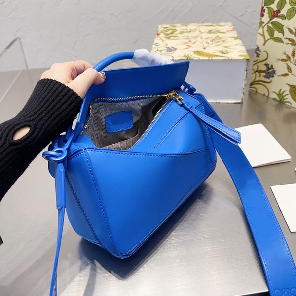 puzzle shoulder bags handbag designer bag women single luxury leather portable diagonal cross lady tote handbags
puzzle shoulder bags handbag designer bag women single luxury leather portable diagonal cross lady tote handbags