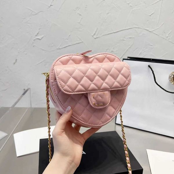 designer channel bagspring and summer product small fragrant wind diamond check women's bag love bag peach heart bags shoulder messenge
designer channel bagspring and summer product small fragrant wind diamond check women's bag love bag peach heart bags shoulder messenge