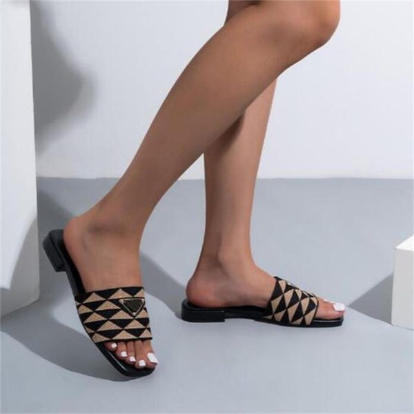 designers slippers embroidery summer luxury slippers women leisure flat bottom sandal indoor outdoor comfortable letters beach flip flop, Black
designers slippers embroidery summer luxury slippers women leisure flat bottom sandal indoor outdoor comfortable letters beach flip flop, Black