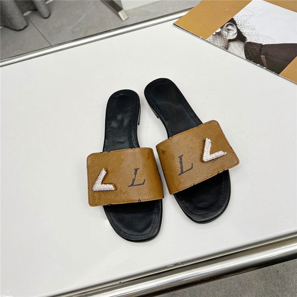 fashion slippers 2023 louiseity luxury design summer men flat women slope heel leather rubber letter logo casual sandals viutonity 05-005, Black
fashion slippers 2023 louiseity luxury design summer men flat women slope heel leather rubber letter logo casual sandals viutonity 05-005, Black