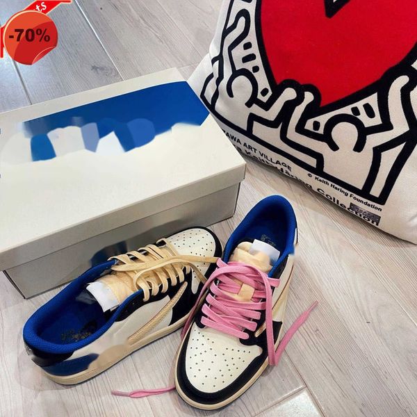 sandals white blue black barb 1s basketball shoes men's women's pure original lightning tripartite joint name low fujiwara hao low
sandals white blue black barb 1s basketball shoes men's women's pure original lightning tripartite joint name low fujiwara hao low