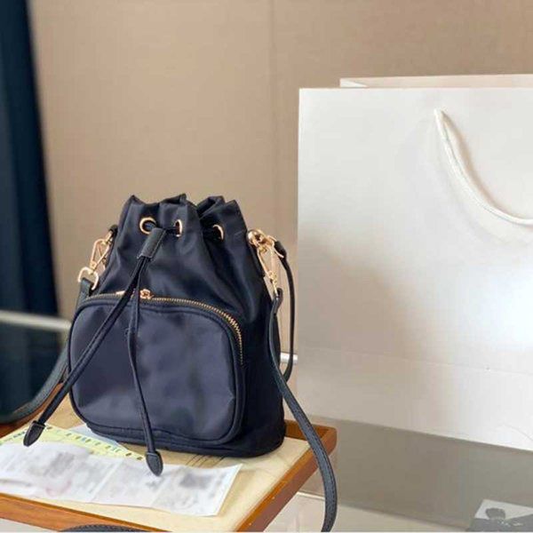 fashion designer bags woman casual crossbody bags canvas backpacks lady stylish letter print shoulder bag luxury backpack 22cm
fashion designer bags woman casual crossbody bags canvas backpacks lady stylish letter print shoulder bag luxury backpack 22cm