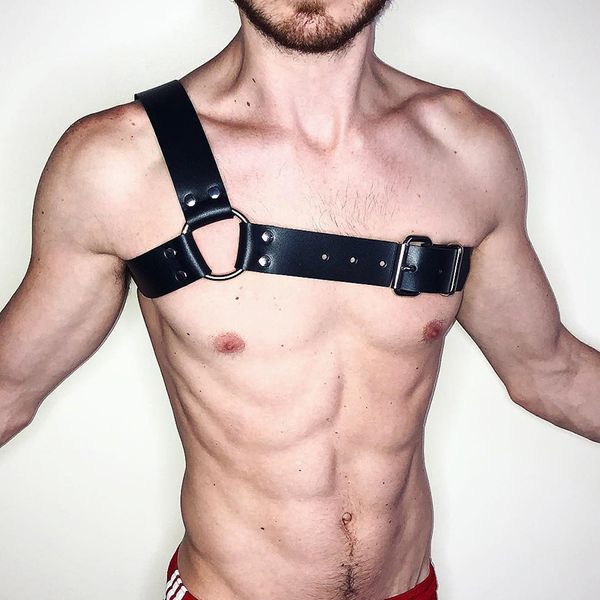 suspenders punk body chest harness men adjustable bondage costume black pu leather belts strap erotic lingerie 230217, Black;white
suspenders punk body chest harness men adjustable bondage costume black pu leather belts strap erotic lingerie 230217, Black;white