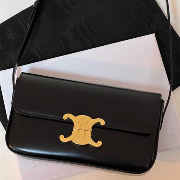 women's leather underarm versatile one shoulder portable small square bag one-shoulder simple messenger handbag purse
women's leather underarm versatile one shoulder portable small square bag one-shoulder simple messenger handbag purse