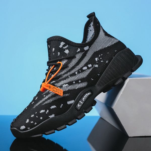 men running summer2023 shoes women fashion sneakers black white blue yellow mens womens outdoor sports trainers112112116407 s s
men running summer2023 shoes women fashion sneakers black white blue yellow mens womens outdoor sports trainers112112116407 s s