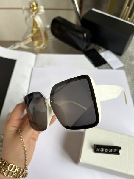 luxury sunglasses for man woman designer goggle beach sun glasses retro square sunglasses 3637 59mm black-gold design uv400 with box, White;black
luxury sunglasses for man woman designer goggle beach sun glasses retro square sunglasses 3637 59mm black-gold design uv400 with box, White;black
