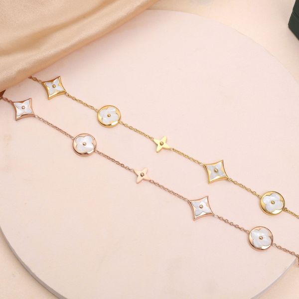 fashion style bracelet women's bracelet cufflink chain designer clover shell stainless steel wedding valentine gift bracelet, Golden;silver
fashion style bracelet women's bracelet cufflink chain designer clover shell stainless steel wedding valentine gift bracelet, Golden;silver