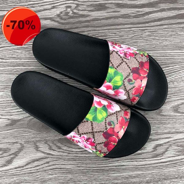 sandals 2020 new quality slipper summer fashion flowers floral brocade rubber wide flat slide men women beach causal sandals flip flops, Black
sandals 2020 new quality slipper summer fashion flowers floral brocade rubber wide flat slide men women beach causal sandals flip flops, Black