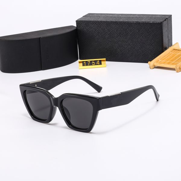 luxury designer brand sunglasses designer sunglass eyeglass women men glasses womens sun glass uv400 lens with v03, White;black
luxury designer brand sunglasses designer sunglass eyeglass women men glasses womens sun glass uv400 lens with v03, White;black