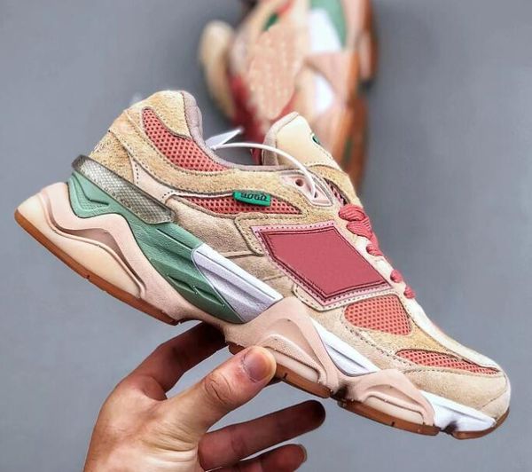 9060 running shoes 990 v3 men women sneakers cloud grey sea salt bricks wood blue haze outdoor low sneaker, Black
9060 running shoes 990 v3 men women sneakers cloud grey sea salt bricks wood blue haze outdoor low sneaker, Black