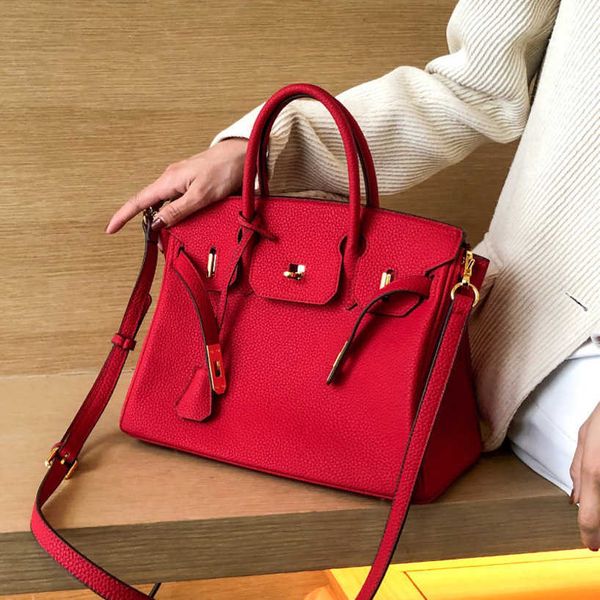 ladies bags 47%off new fashion women's autumn pattern red bag handbag one shoulder design handbags for women
ladies bags 47%off new fashion women's autumn pattern red bag handbag one shoulder design handbags for women