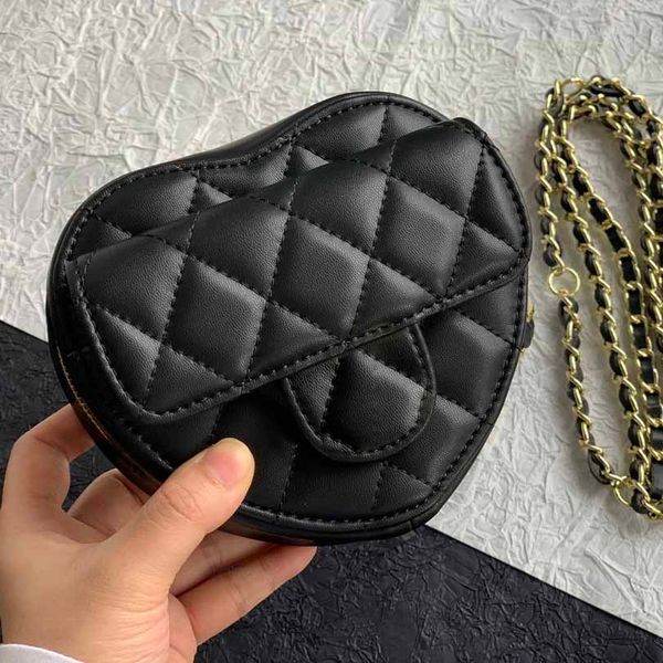 designer womens mini peach heart hand bag valentines day love style classic waistpack gold tone metal chain cross shoulder zipper luxury des
designer womens mini peach heart hand bag valentines day love style classic waistpack gold tone metal chain cross shoulder zipper luxury des