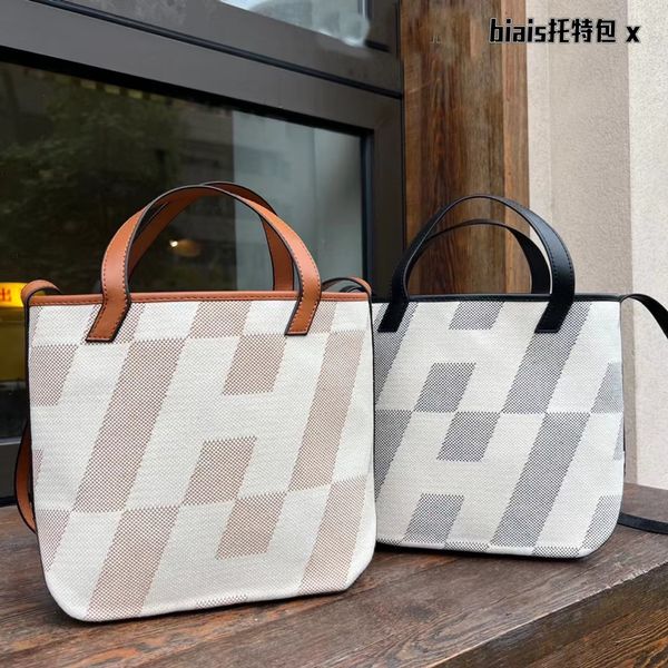 2023 h-brand 30*24cm tote bags ladies large shopping bag fashion canvas shoulder bags luxury designer handbags
2023 h-brand 30*24cm tote bags ladies large shopping bag fashion canvas shoulder bags luxury designer handbags