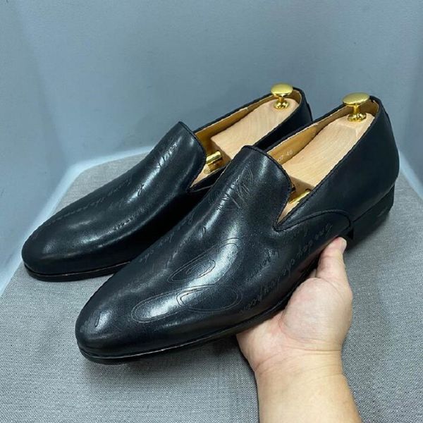 italian style hand-painted lettering men shoes luxury genuine leather dress shoes men's business sneakers d2a16, Black
italian style hand-painted lettering men shoes luxury genuine leather dress shoes men's business sneakers d2a16, Black