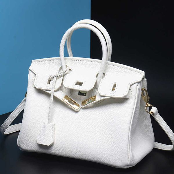 design bags classic women's white leather handheld shoulder bag gold silver buckle 49%off factory handbag purse for women
design bags classic women's white leather handheld shoulder bag gold silver buckle 49%off factory handbag purse for women