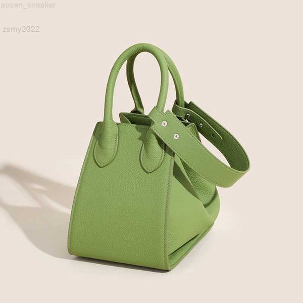 2022 new women's bag luxury messenger bag bucket bag underarm leather all-match shoulder handbag
2022 new women's bag luxury messenger bag bucket bag underarm leather all-match shoulder handbag
