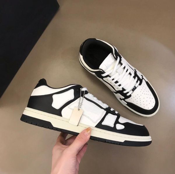 channel dress shoes designer runner low casual shoe women men sports retro sneakers black white leather lace up trainer with original box
channel dress shoes designer runner low casual shoe women men sports retro sneakers black white leather lace up trainer with original box