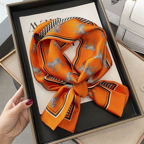 spring summer women's scares 2023 splicing steed french wavy stripes imitation silk small scarf flat corner silk scarf female binding b, Blue;gray
spring summer women's scares 2023 splicing steed french wavy stripes imitation silk small scarf flat corner silk scarf female binding b, Blue;gray