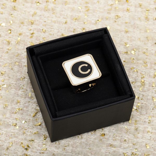 2023 luxury quality charm punk band ring with black and white color design in 18k gold plated have box ps3277, Silver
2023 luxury quality charm punk band ring with black and white color design in 18k gold plated have box ps3277, Silver