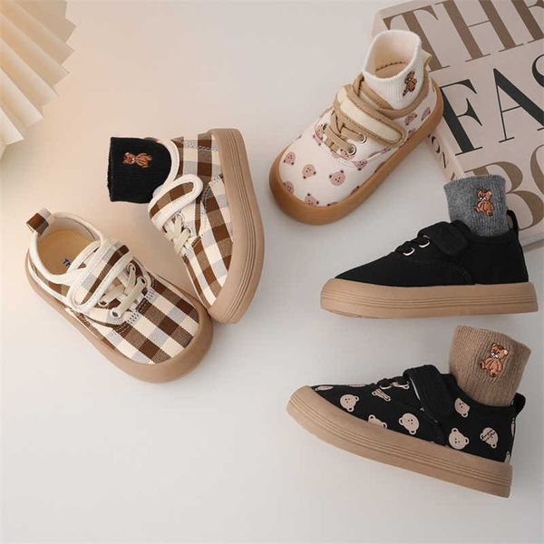 sneakers ins cartoon bear kids canvas shoes casual sport shoes autumn soft bottom non-slip sneakers for baby girl boy -6y chaussures g23021, Black;red
sneakers ins cartoon bear kids canvas shoes casual sport shoes autumn soft bottom non-slip sneakers for baby girl boy -6y chaussures g23021, Black;red