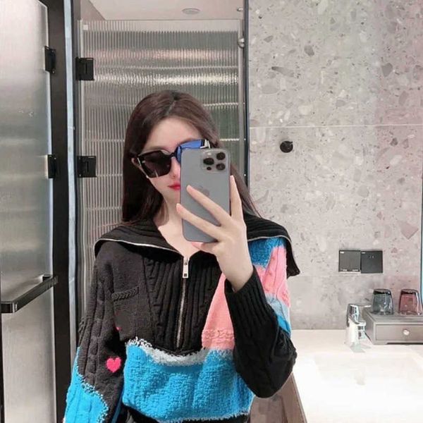 23ss women new splicing sweater fashion designer brand knitted hoodie slim womens autumn winter high-quality clothess a1, White;black
23ss women new splicing sweater fashion designer brand knitted hoodie slim womens autumn winter high-quality clothess a1, White;black
