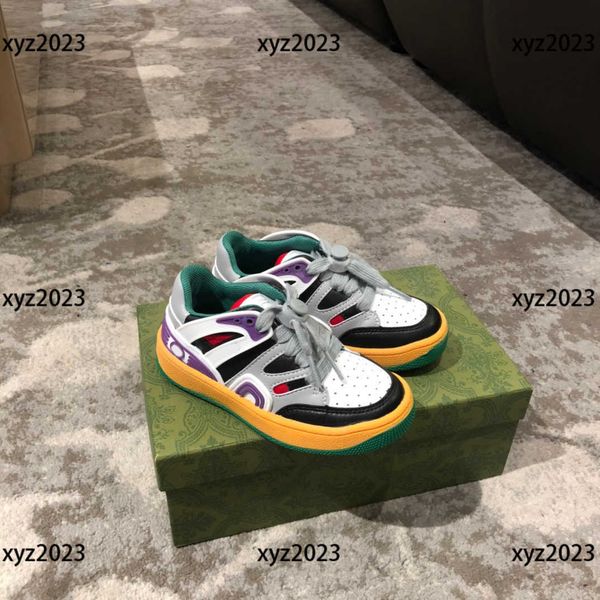 luxury kids casual shoe child sneakers baby shoes strong sense of movement box packaging spring children's size 26-35, Black;red
luxury kids casual shoe child sneakers baby shoes strong sense of movement box packaging spring children's size 26-35, Black;red