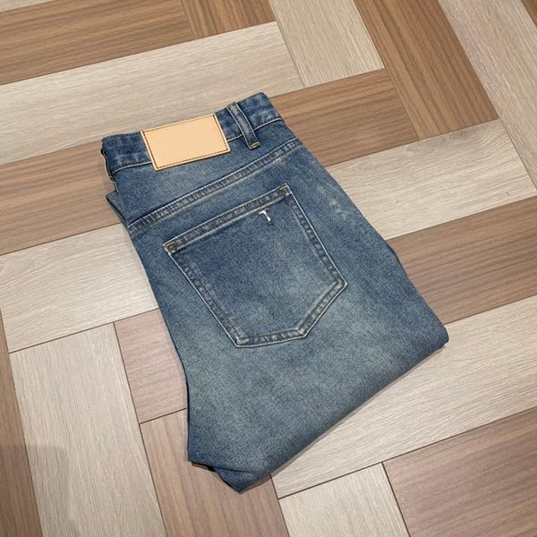 2023 new men's stretch jeans luxury brand quality design leather brand logo casual comfortable denim pants, Blue
2023 new men's stretch jeans luxury brand quality design leather brand logo casual comfortable denim pants, Blue