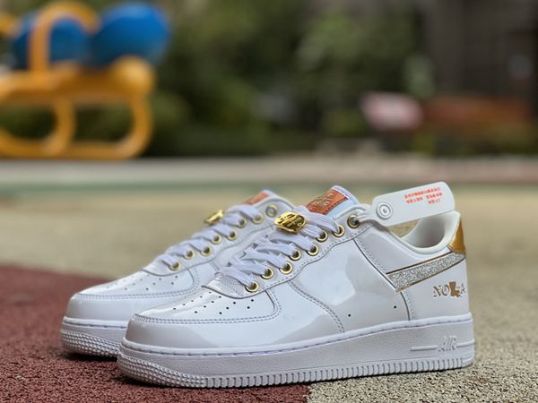 2023 new outlet casual running shoes men women af 1s low nola white multi-color-metallic gold-university red outdoor shoe designer sports sn
2023 new outlet casual running shoes men women af 1s low nola white multi-color-metallic gold-university red outdoor shoe designer sports sn