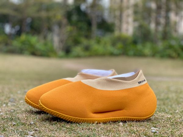 2023 knit runner sulfur designer running shoes men women fashoin sports running sneaker boots original quality ship with box size us4-13
2023 knit runner sulfur designer running shoes men women fashoin sports running sneaker boots original quality ship with box size us4-13