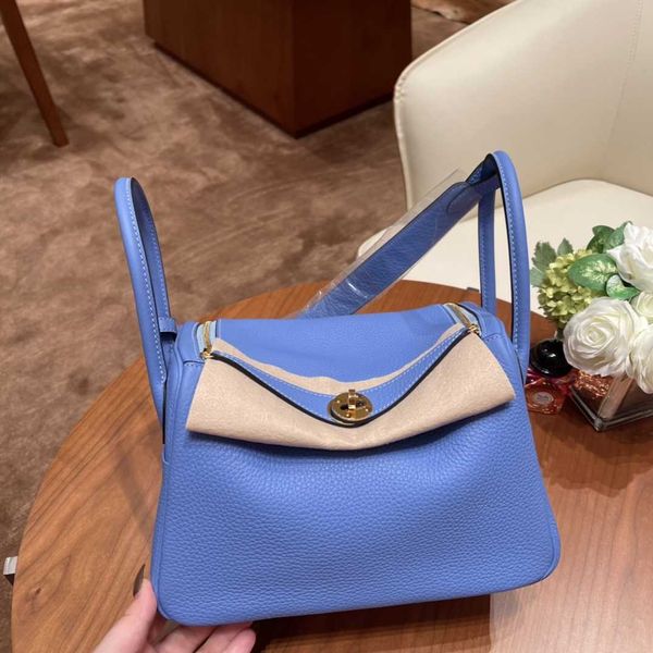 designer herme lindi bags online outlet all manual wax thread sewn handmade baolindi headband cowhide women's
designer herme lindi bags online outlet all manual wax thread sewn handmade baolindi headband cowhide women's