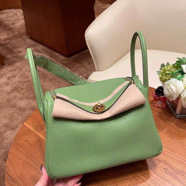 designer herme lindi bags online outlet all manual doctor bao wrapped wax thread to sew tc cow leather portabl
designer herme lindi bags online outlet all manual doctor bao wrapped wax thread to sew tc cow leather portabl