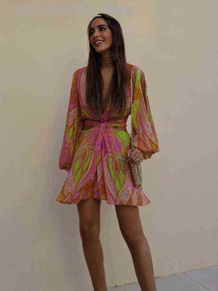 casual dresses pb za women summer new chic fashion hollow design print dress vintage long sleeves female dresses vestidos 0220v23, Black;gray
casual dresses pb za women summer new chic fashion hollow design print dress vintage long sleeves female dresses vestidos 0220v23, Black;gray